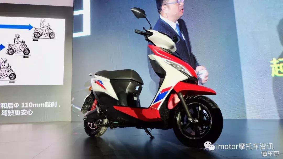 可以当电动车也可以当自行车的车,趴赛电动车