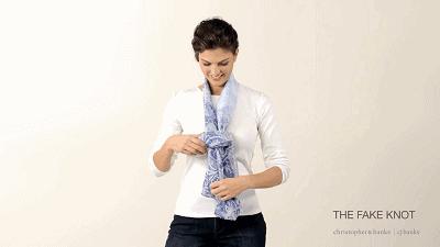 丝巾怎样系才好看？系法好胜过买几百件配饰