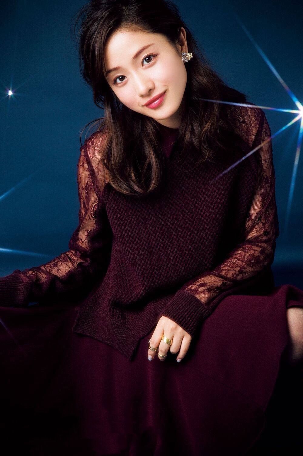 像石原里美的网红,石原里美当网红爆款回归现实生活