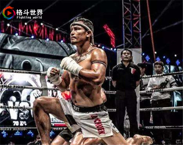 武林风近期一龙争霸赛,一龙vs雅桑克莱完整视频