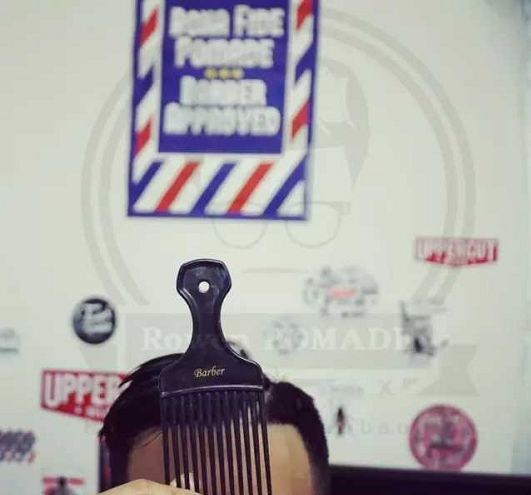 如何整理一个干净整洁的油头？油头梳得好，把妹没烦恼