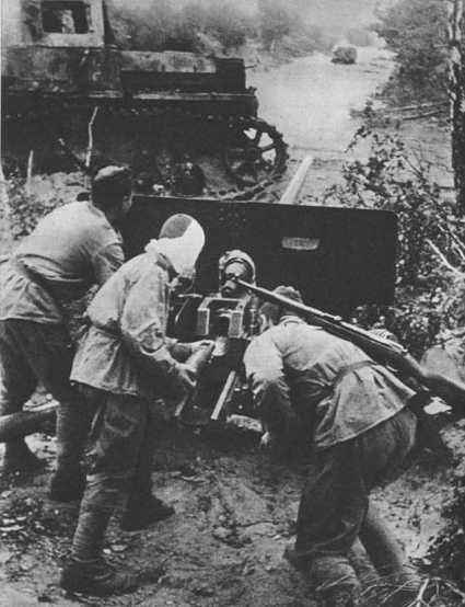 德军击溃苏军坦克,苏军经典战术