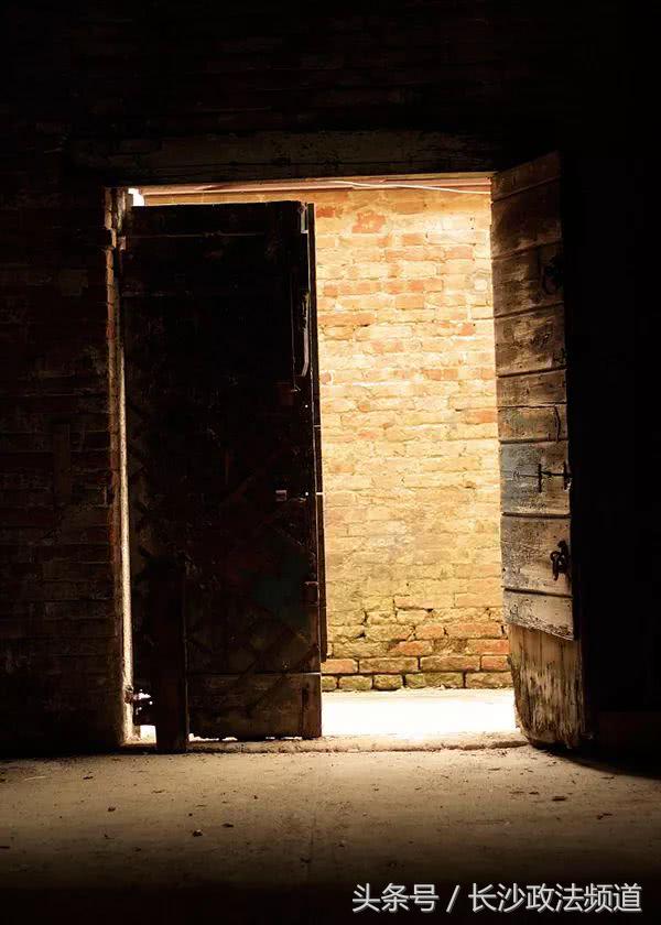 13岁留守女童遭性侵产子之后