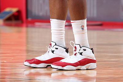 nba赛场球鞋特写,安踏kt8纪念科比