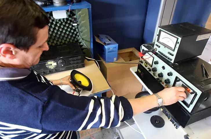 音响设备推荐品牌,音响设备推荐40平