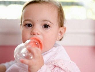 新妈妈奶少怎么办,准妈妈吃什么奶水多