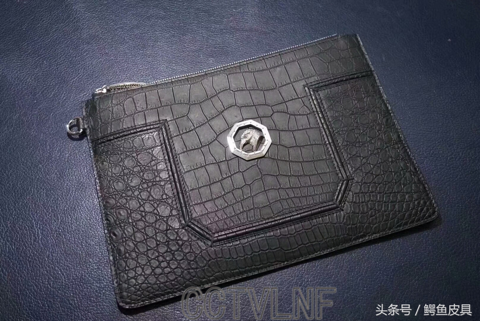 旅行箱是聚碳酸酯好还是pc材质好,聚碳酸酯行李箱结实吗