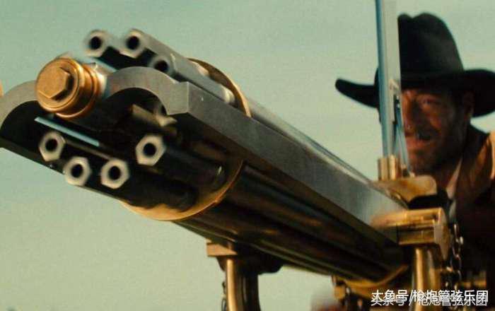 马克沁机枪一战的威力,马克沁机枪彻底终结了骑兵