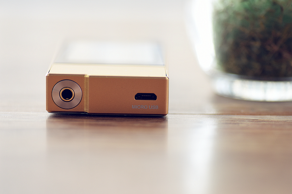 手机还真不能比，百元级HiFi*放播**器HidizsAP60体验