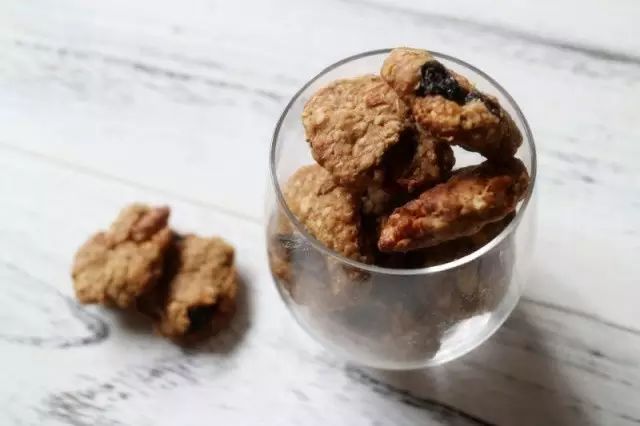 燕麦饼干小朋友爱吃,燕麦酥儿童健康零食