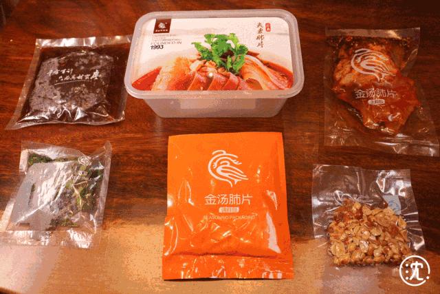 马云爸爸去买都吃不上的超火成都廖记棒棒鸡，终于开了到大杭州~