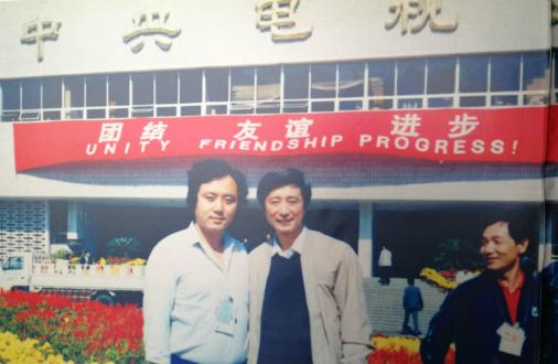 他是解说界马景涛，几乎得罪了全国球迷，但大连足球不能没有他