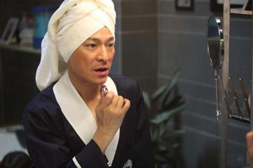 缁欑敺鏈嬪弸涔版姢鑲ゅ搧 (濂虫湅鍙嬩拱寰堣吹鐨勬姢鑲ゅ搧)