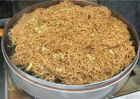 藏在胡同里的苍蝇小馆,藏在犄角旮旯里的苍蝇馆子