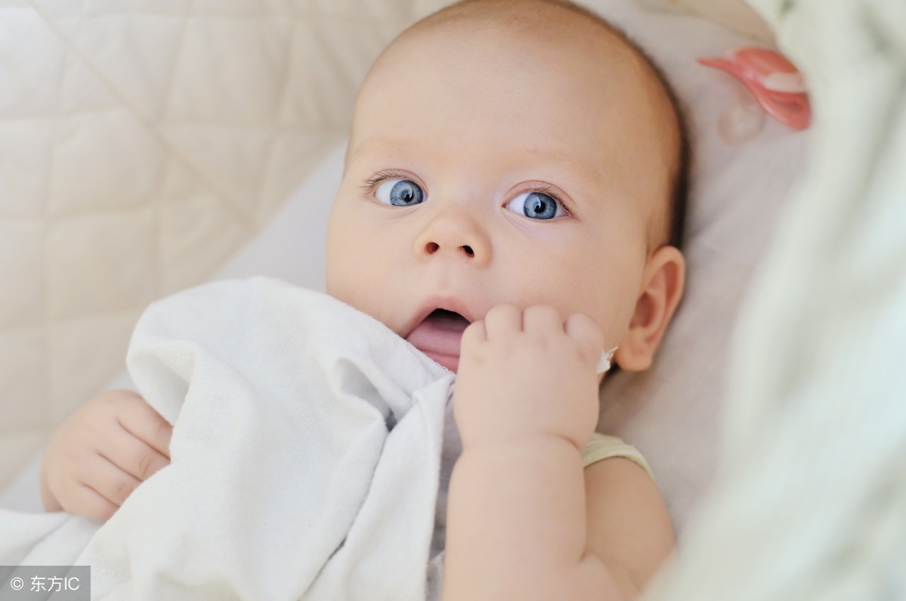 6个细节让你发现宝宝视力问题,如何看宝宝视力发育有没有问题