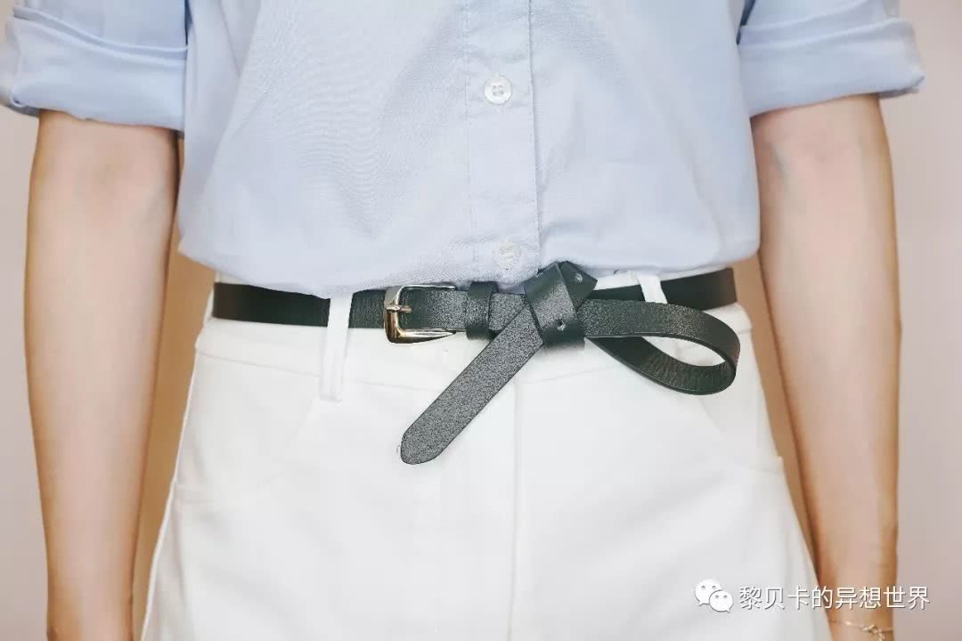 跆拳道白腰带的正确系法简单视频,带金属扣的腰带系法蝴蝶结慢动作