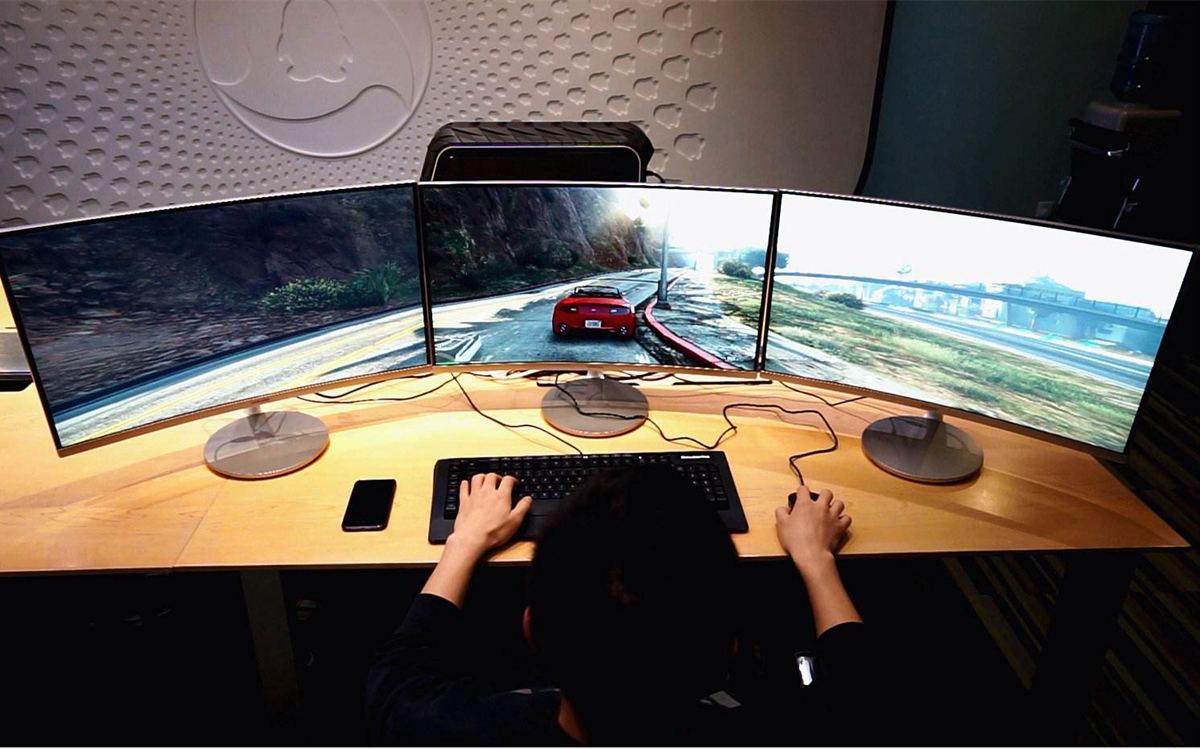 机械师f117-v26游戏本怎么样,机械师f11717.3英寸2k高端游戏本