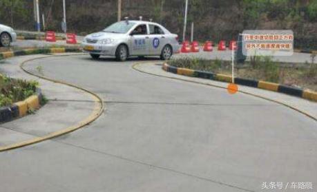 科二挂了被嘲笑如何回怼,网友科二