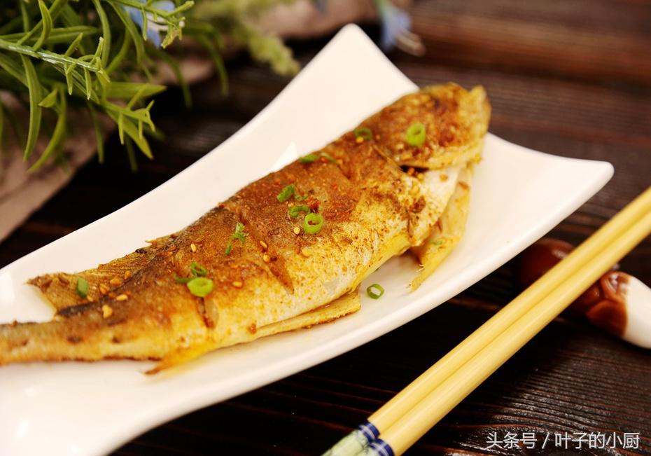 煎鱼不散的小窍门,煎鱼不腥的小诀窍