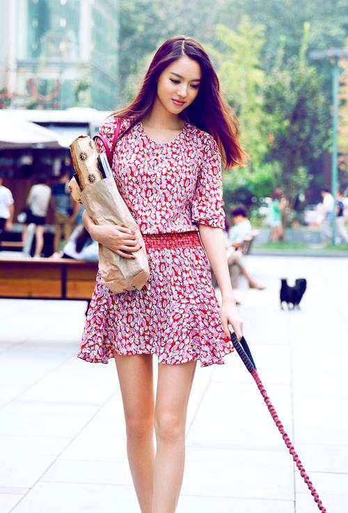 张梓琳长得很美,是典型的东方美女类型