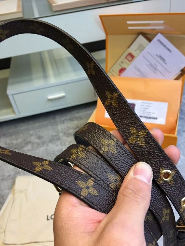 LV离职柜姐：为什么你看见的LV包，细节都对了，但却可能也是高仿