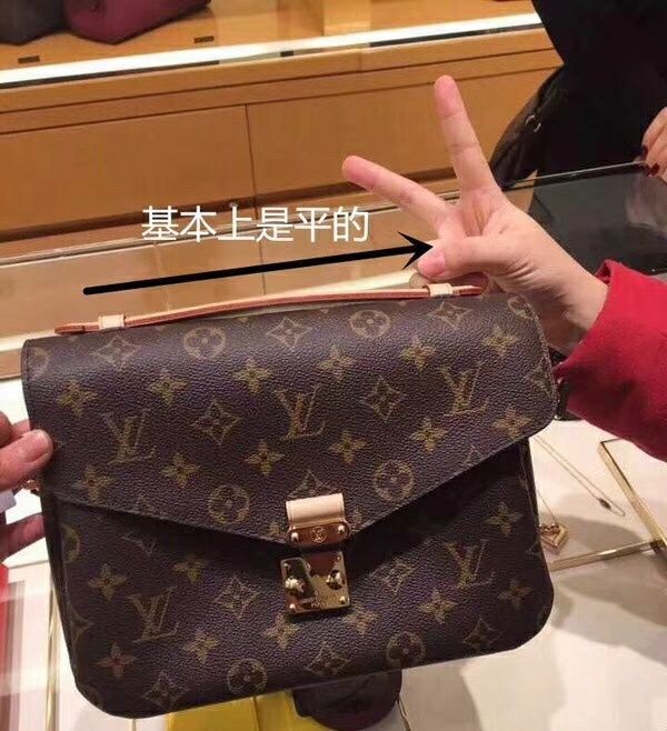 lv导购说包分辨不出真假,lv包包鉴定师直言