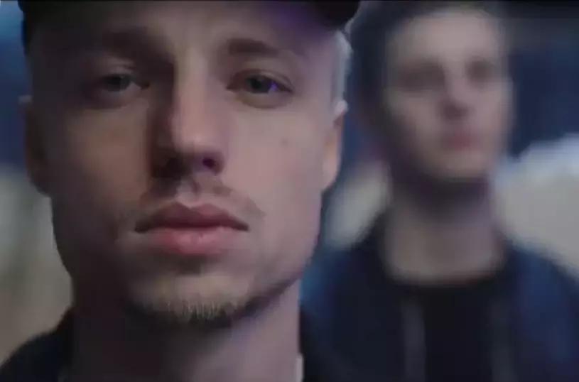 观看世界杯主题曲MV的正确姿势