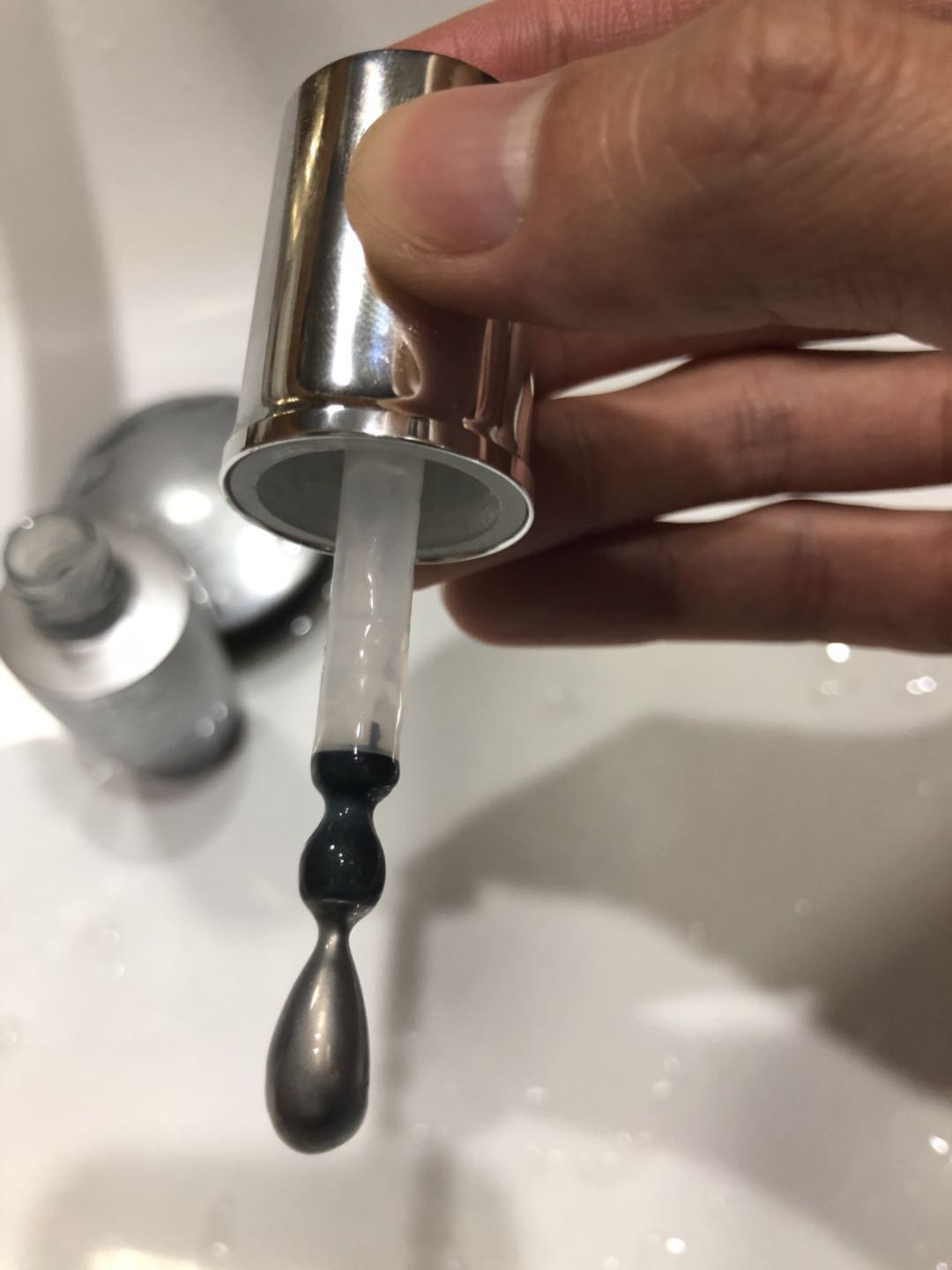 兰蔻大眼精华不会重复污染吗,兰蔻大眼精华卫生吗