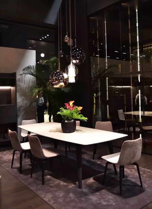 逛米兰家居设计展,凯悦家居馆