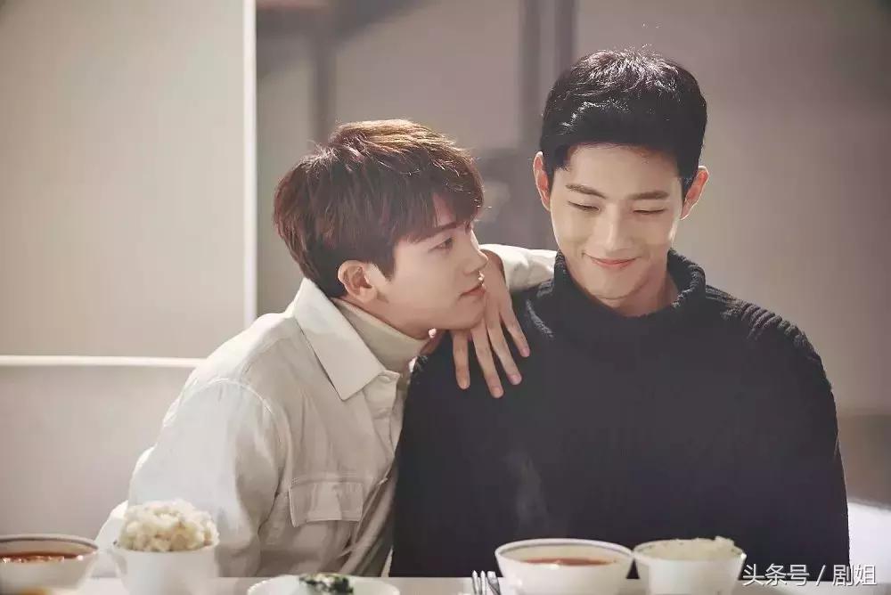 如今27岁却沦落成三线演员,18线演员能变成一线演员吗