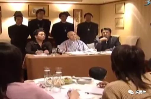 费玉清的“污”全都来自于亲姐吧，三姐弟人生不同“污”力相同