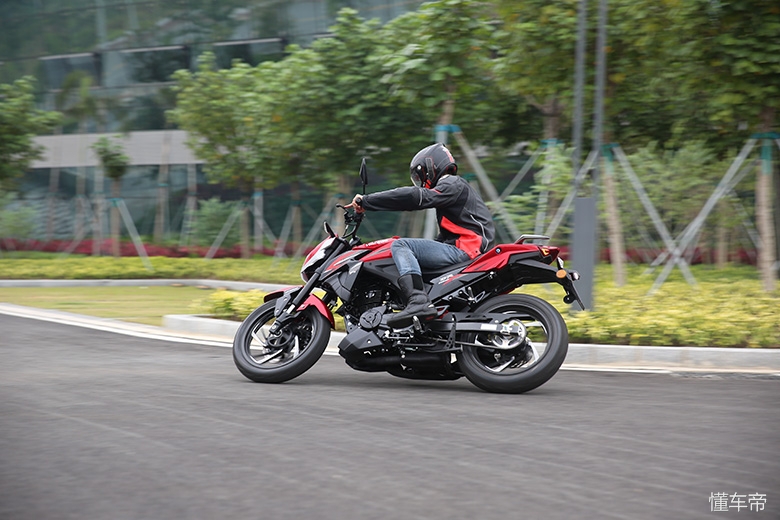 豪爵dr160过弯,豪爵dr160长距离测试