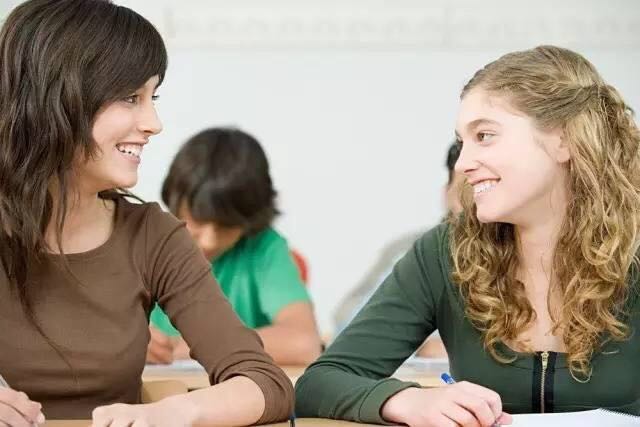 克服人际关系障碍的方法,怎样克服社交困难