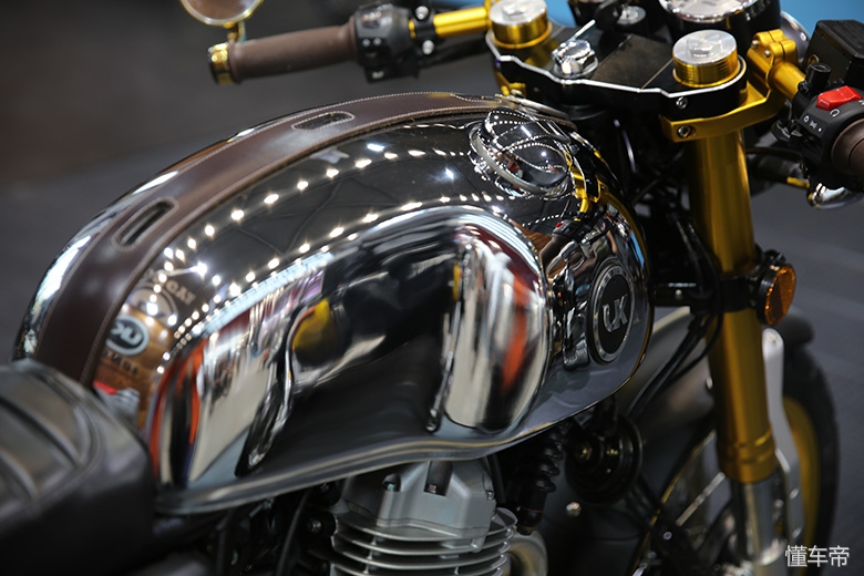 声音好听的250摩托车,双缸250复古街车