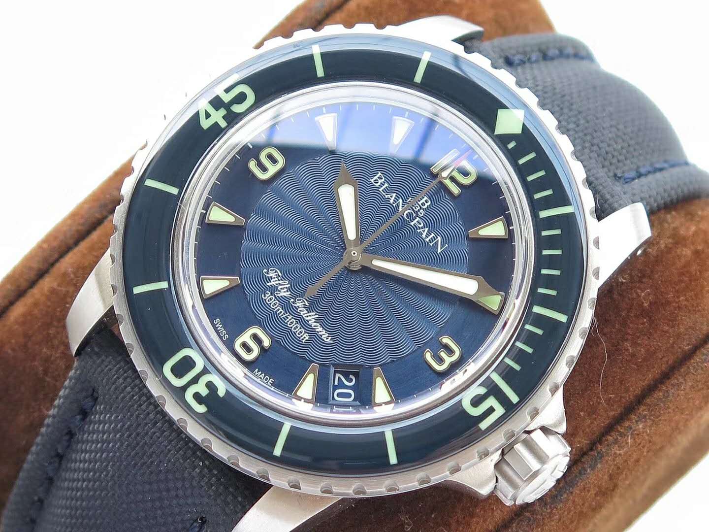 冰哥说表宝珀五十噚系列腕表鉴赏,zf宝珀五十噚5015