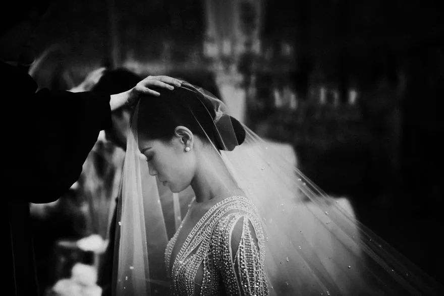 世界上最美的婚纱,50张全球最美婚纱照