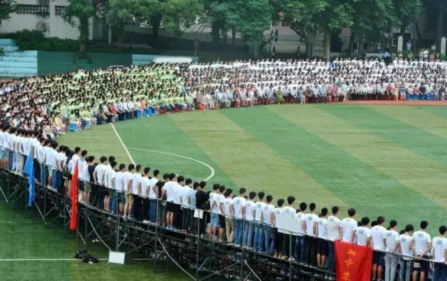 武汉在全国的gdp地位,武汉市13个区的gdp排名