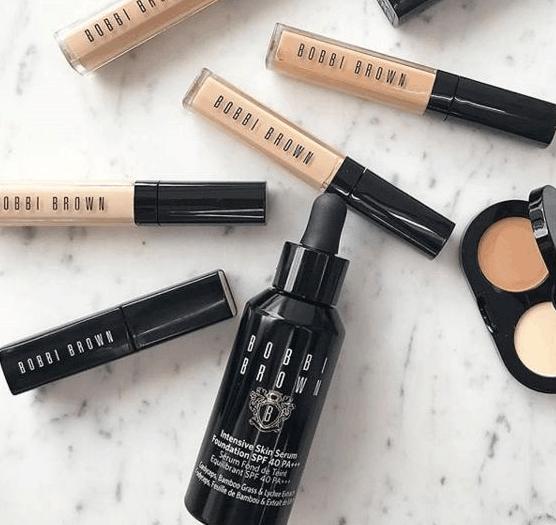 哪款粉底液保湿遮瑕效果好,哪款粉底液比较遮瑕效果好