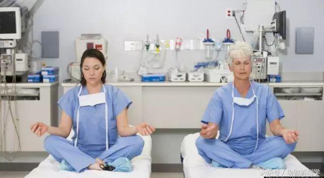 中国女性正被瑜伽毁掉身体？武汉骨科专家辟谣！瑜伽是很好的运动