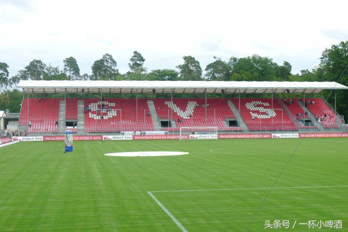 德乙足球联赛特点,德乙主场