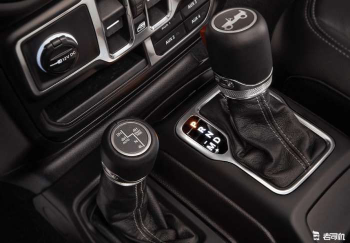 牧马人rubicon自动敞篷版试驾,jeep新牧马人rubicon海外售价