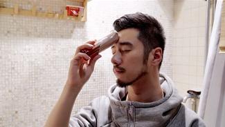 平价好用的粉底喷雾,粉底清透版100