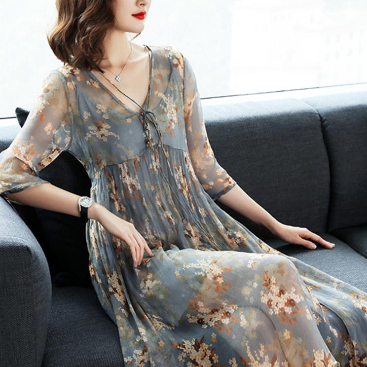 碎花连衣裙穿起来显胖有什么方法,肩宽女生适合的长袖碎花雪纺上衣