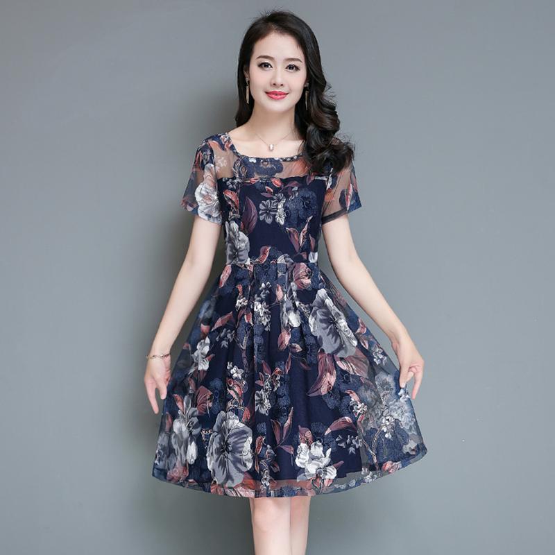 碎花连衣裙穿起来显胖有什么方法,肩宽女生适合的长袖碎花雪纺上衣