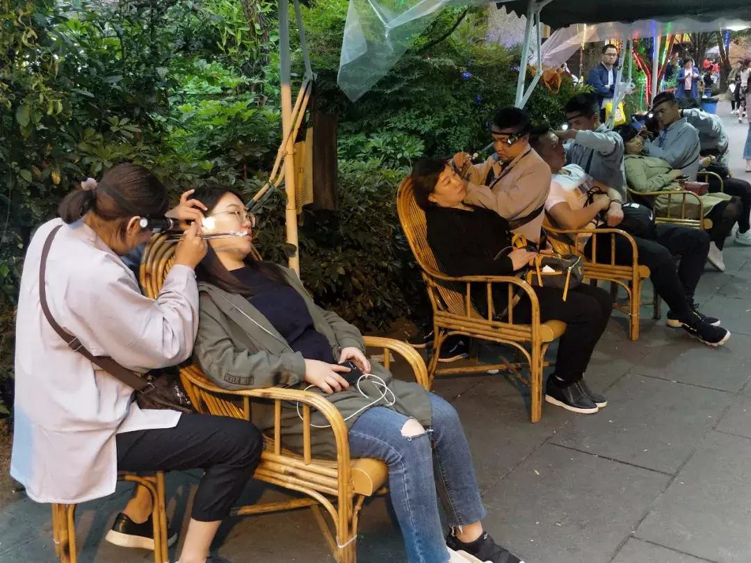 成都五日游最佳攻略及费用自由行,成都三日游最佳攻略超详细