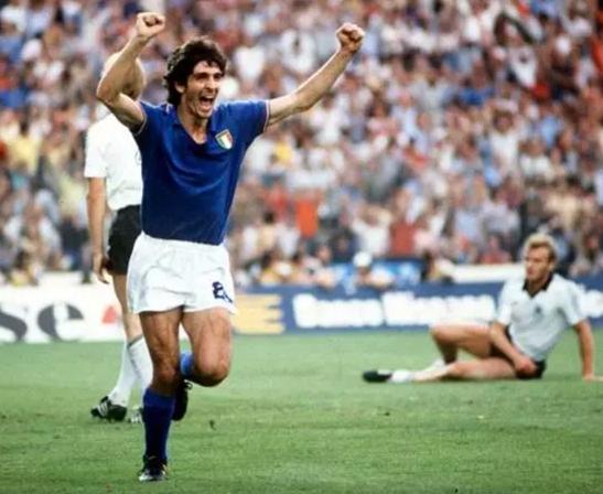 球迷感叹青春不过几届世界杯,青春不过是四年一届的世界杯