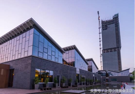 读书季让我们一起走进书香,读书环境优美的书店