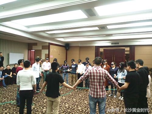 明冠股份第四期培训班圆满结束，五月再聚首！