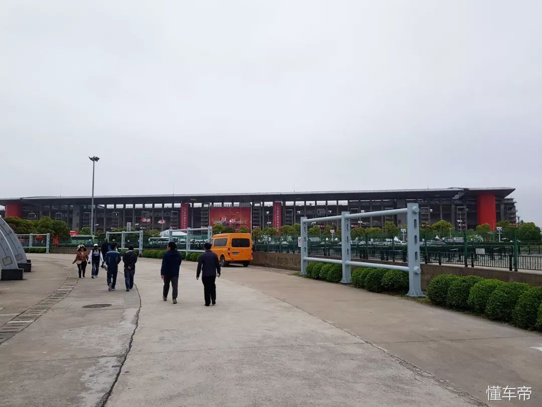 速度与激情第一次飙车视频,速度与激情美国f1大奖赛