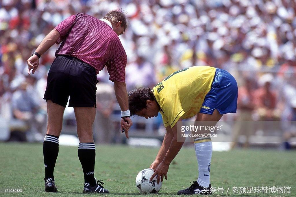 1994世界杯足球鞋回顾视频,2010世界杯足球鞋款式